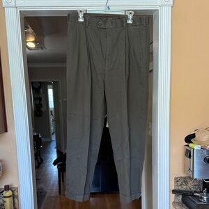 Men's Classic Brown Pants